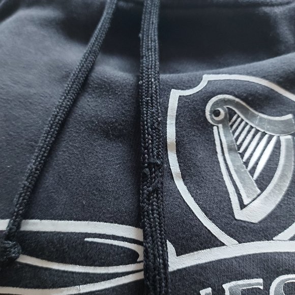 Vintage Unisex Guinness Hoodie with Flaws - Picture 13 of 13
